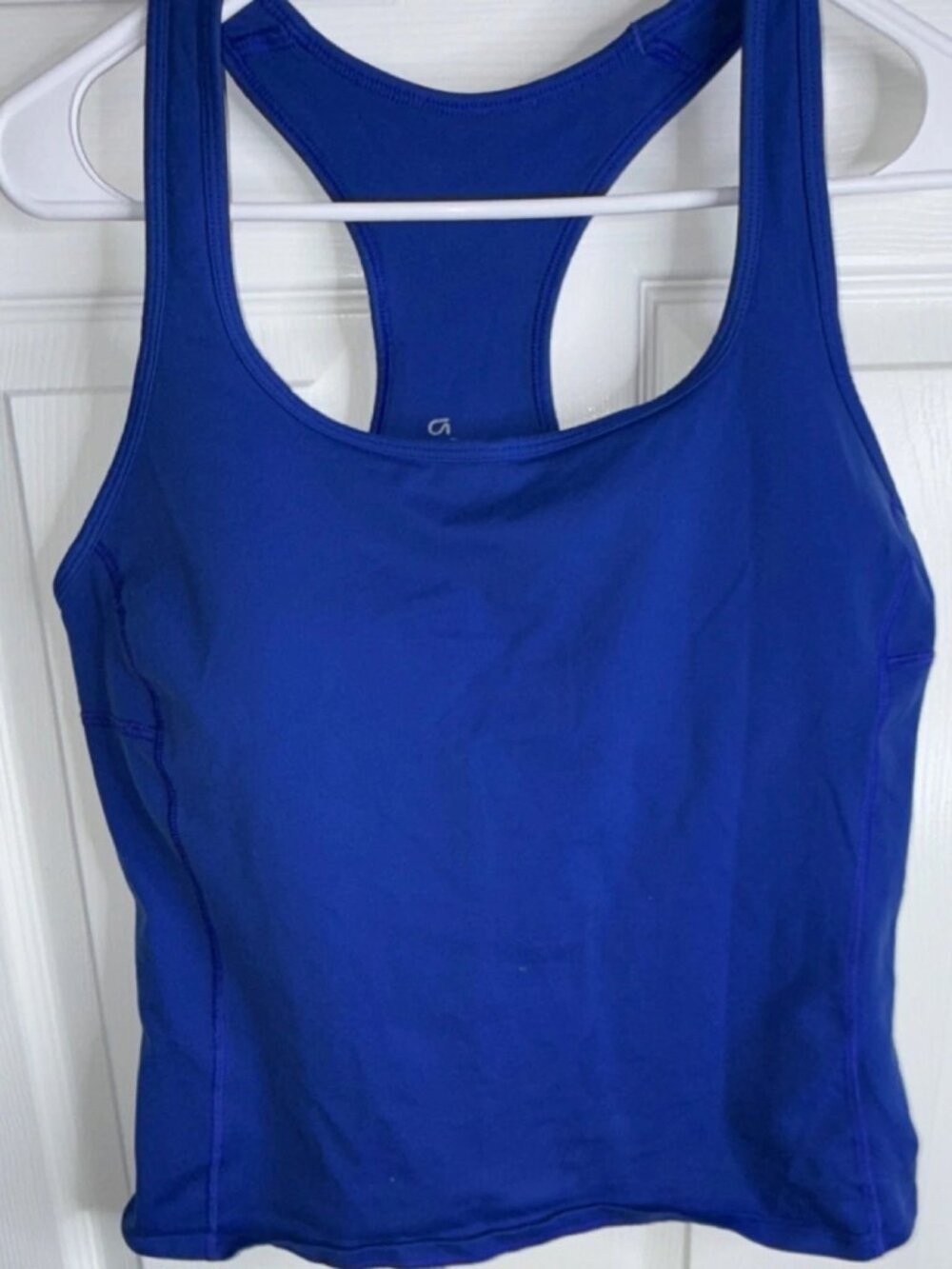 GapBodyFit Women L Blue Racerback Athletic Tank Top Stretch Scoop Neck Size L